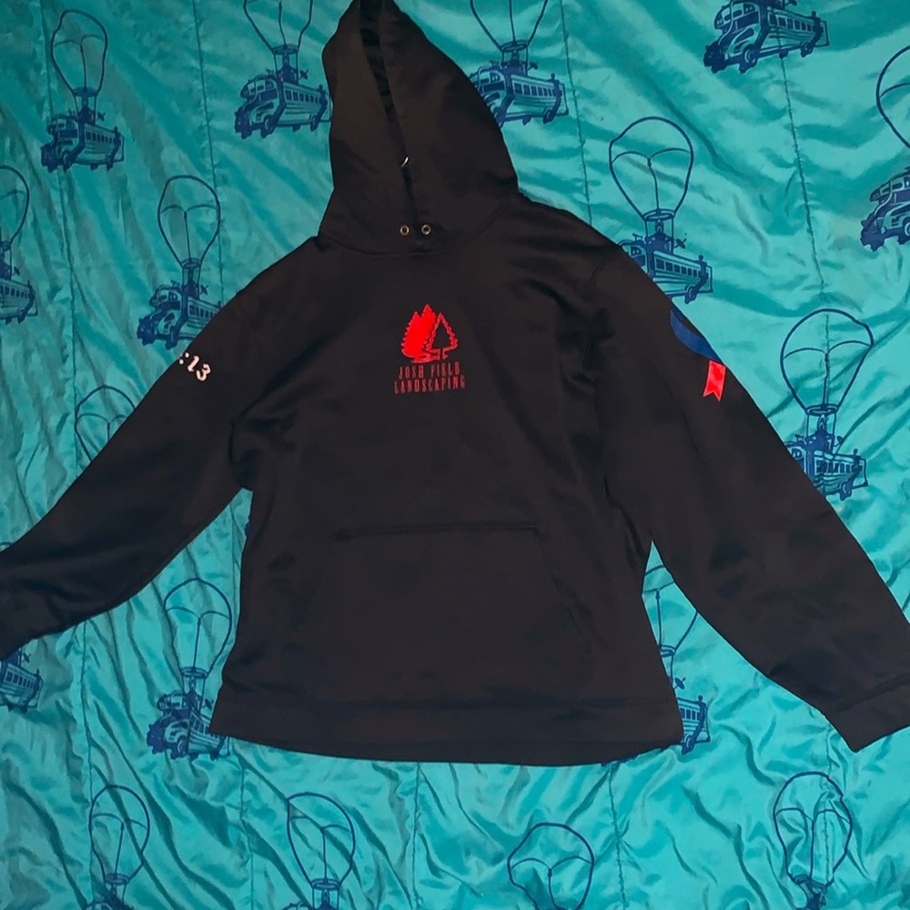Landscaping hoodie black and red